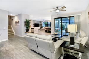 7504 Moonrise Dr, Lake Worth, FL 33467, Sold 09/27/22