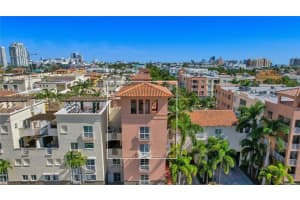 100 Jefferson Ave, Miami Beach, FL 33139, Sold 10/19/22