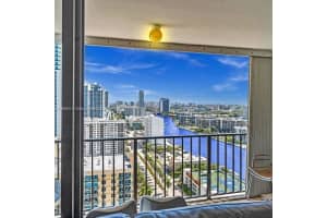 2401 S Ocean Dr, Hollywood, FL 33019, Sold 11/01/22