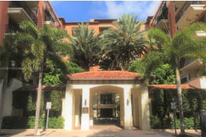 100 Andalusia Ave PH 5, Coral Gables, FL 33134, Sold 03/22/23