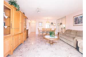 620 NE 12th Ave, Hallandale Beach, FL 33009, Sold 09/29/22