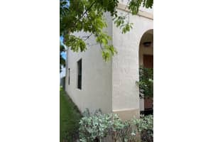 17401 SW 153rd Ct, Miami, FL 33187, Sold 11/28/22