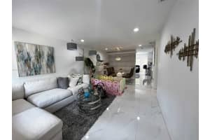 15835 SW 68th Terrace #0, Miami, FL 33193, Sold 09/27/22