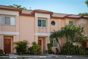 747 NW 208th Dr, Pembroke Pines, FL 33029, Sold 11/02/22