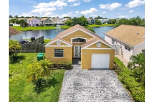 9957 W Elm Ln, Miramar, FL 33025, Sold 12/12/22