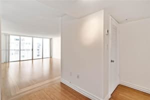 18061 Biscayne Blvd APT 601, Aventura, FL 33160, Sold 11/22/22