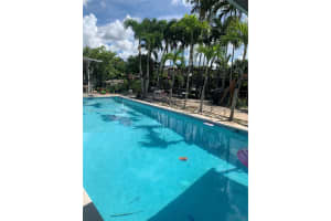 16721 NW 73rd Ave, Hialeah, FL 33015, Sold 05/25/23