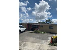 16721 NW 73rd Ave, Hialeah, FL 33015, Sold 05/25/23