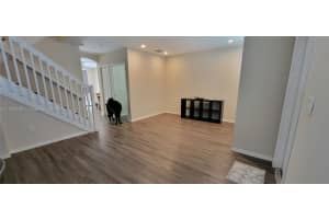 8007 W 36th Ave APT 5, Hialeah, FL 33018, Sold 11/28/22