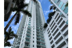 31 SE 5th St APT 2808, Miami, FL 33131, Sold 01/10/23