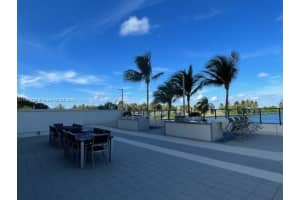 600 NE 36th St APT 408, Miami, FL 33137, Sold 11/10/22
