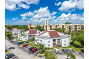 9445 Fontainebleau Blvd APT 102, Miami, FL 33172, Sold 10/21/22