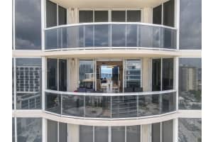 17555 Collins Ave, Sunny Isles Beach, FL 33160, Sold 05/01/23