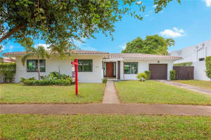 12906 Cherry Rd, North Miami, FL 33181, Sold 11/03/22