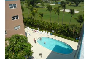 200 NE 14th Ave APT 514, Hallandale Beach, FL 33009, Sold 10/04/22