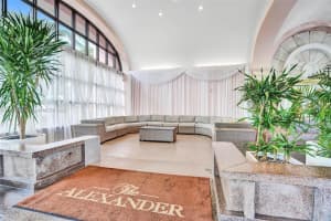 5225 Collins Ave APT 1016, Miami Beach, FL 33140, Sold 07/27/23