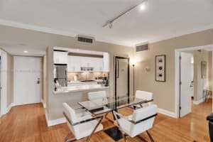 11111 Biscayne Blvd, Miami, FL 33181, Sold 10/20/22