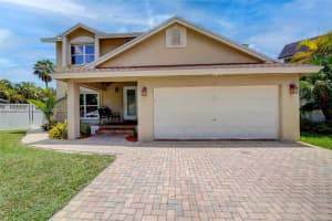 1051 SW 95 Terrace, Pembroke Pines, FL 33025, Sold 10/24/22