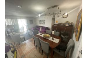 7238 SW 94th Pl APT D8, Miami, FL 33173, Sold 10/24/22