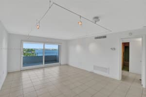 10300 W Bay Harbor Dr, Bay Harbor Islands, FL 33154, Sold 05/12/23