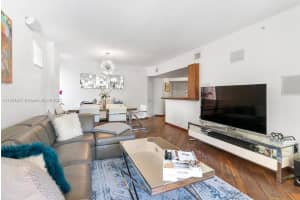 140 Meridian Ave APT 325, Miami Beach, FL 33139, Sold 04/17/23