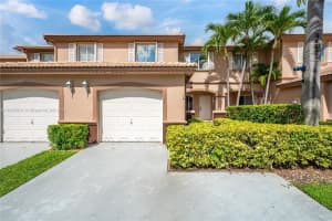 Villas At Lago Mar, 7308 SW 162nd Ct, Miami, FL 33193, Sold 10/31/22