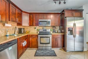 Villas At Lago Mar, 7308 SW 162nd Ct, Miami, FL 33193, Sold 10/31/22