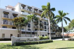 8440 SW 8th St #305a, Miami, FL 33144, Sold 10/31/22