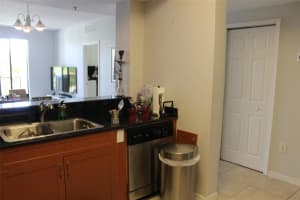 8440 SW 8th St #305a, Miami, FL 33144, Sold 10/31/22