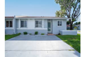 5709 SW 140th Pl, Miami, FL 33183, Sold 10/07/22