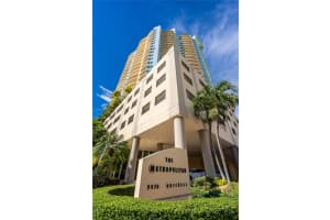 2475 Brickell Ave APT 1609, Miami, FL 33129, Sold 12/08/22