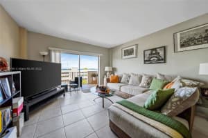 1455 N Treasure Dr #7c, North Bay Village, FL 33141, Sold 10/07/22