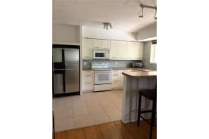 645 NE 77th St APT 19, Miami, FL 33138, Sold 11/04/22