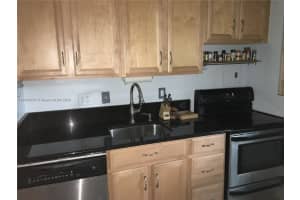 645 NE 77th St APT 20, Miami, FL 33138, Sold 11/01/22