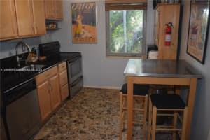 645 NE 77th St APT 20, Miami, FL 33138, Sold 11/01/22