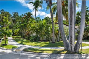 7630 NE 8th Ave, Miami, FL 33138, Sold 10/25/22