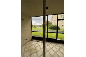 7860 NW 50th St APT 108, Lauderhill, FL 33351, Sold 11/14/22