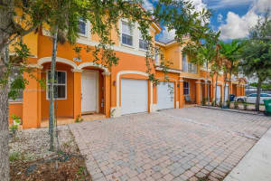 10912 SW 240 Ln, Homestead, FL 33032, Sold 05/18/23