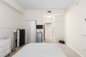 18800 NE 29th Ave, Aventura, FL 33180, Sold 11/02/22
