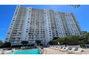 2851 NE 183rd St #1816e, Aventura, FL 33160, Sold 05/15/23