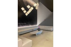 151 SE 1st St Apt 3111, Miami, FL 33131, Sold 09/30/22