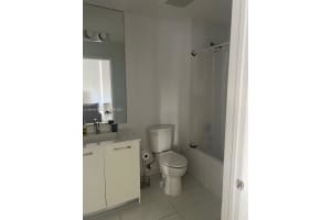 151 SE 1st St Apt 3111, Miami, FL 33131, Sold 09/30/22