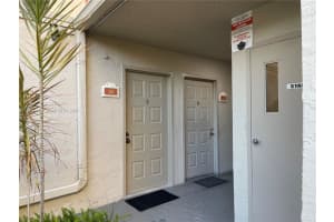 8205 Geneva Ct APT 101, Doral, FL 33166, Sold 10/05/22