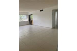 10125 NW 9th St Cir # 8-204, Miami, FL 33172, Sold 11/01/22