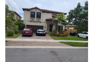2464 SE 3rd St, Homestead, FL 33033, Sold 04/20/23
