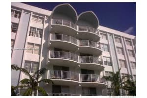 482 NW 165th St APT A503, Miami, FL 33169, Sold 11/10/22