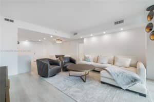 3400 SW 27th Ave APT 1605, Miami, FL 33133, Sold 11/01/22