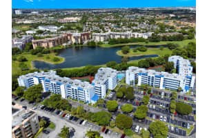 9440 Fontainebleau Blvd APT 414, Miami, FL 33172, Sold 10/13/22
