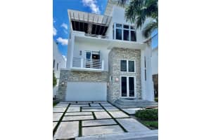 3349 NW 84th Ct, Doral, FL 33166, Sold 12/19/22