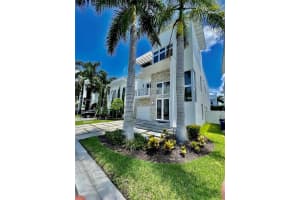 3349 NW 84th Ct, Doral, FL 33166, Sold 12/19/22